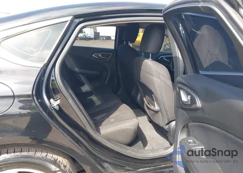 2015 Chrysler 200 Limited из США, поврежденный, VIN 1C3CCCAB7FN580188